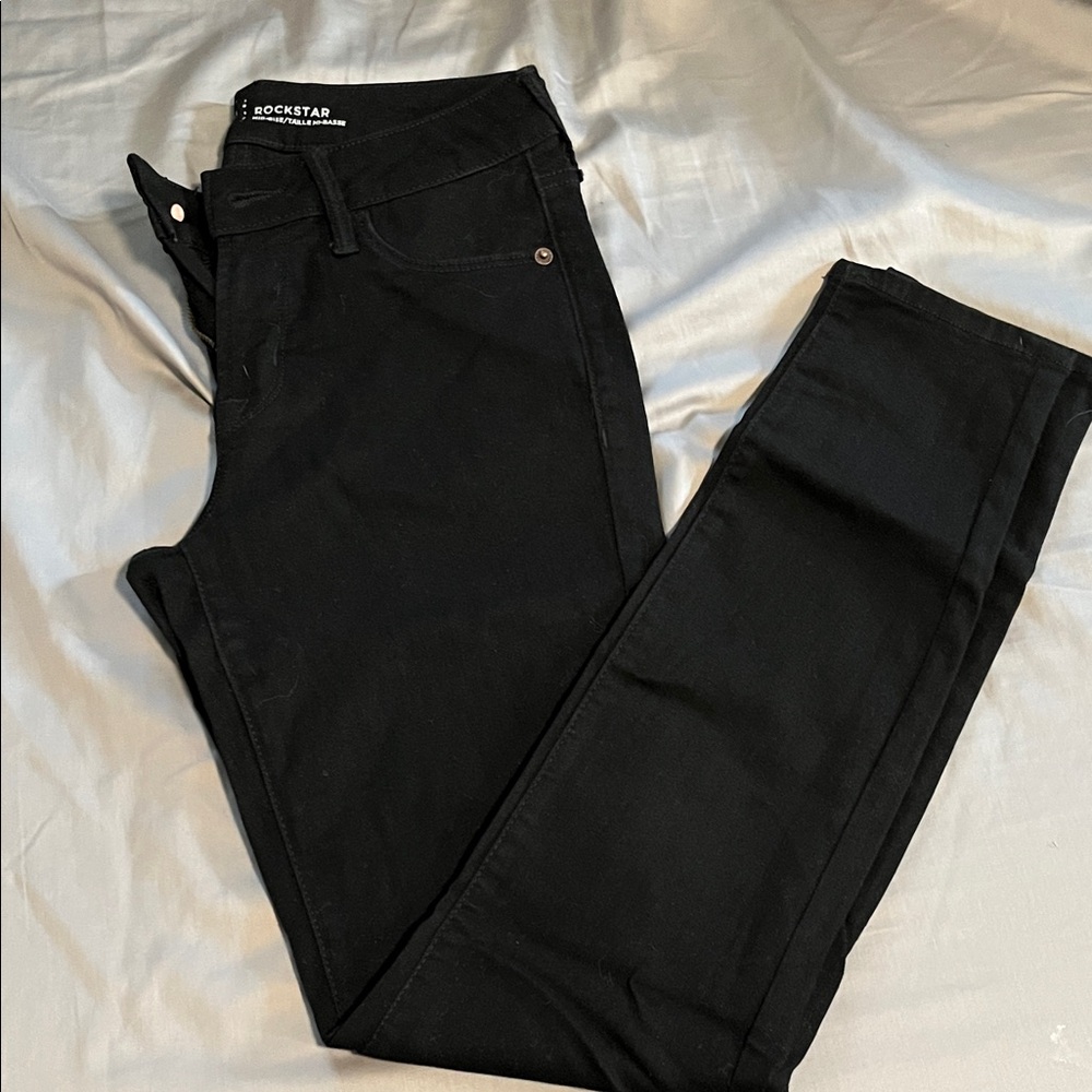 Old Navy Black Women’s Skinny Jeans